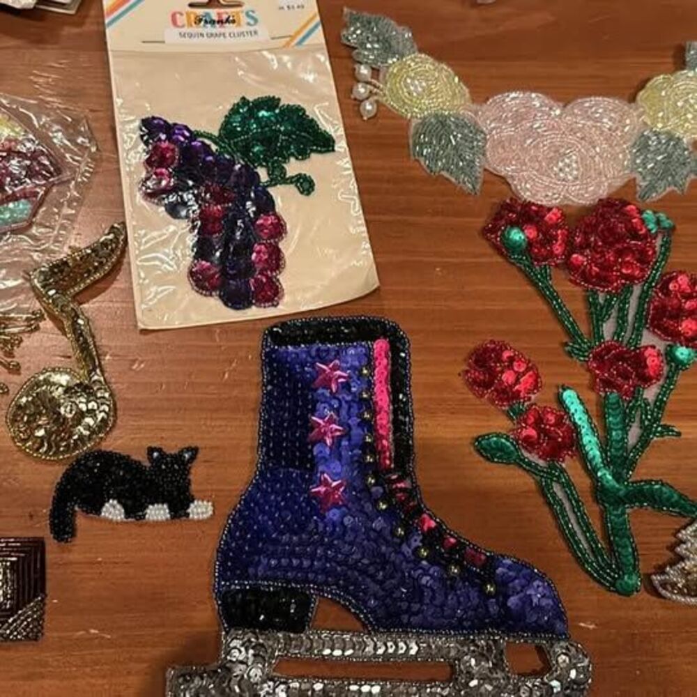 Attention crafters: sequined appliqués! 5$ each for large—- sold separately; sma